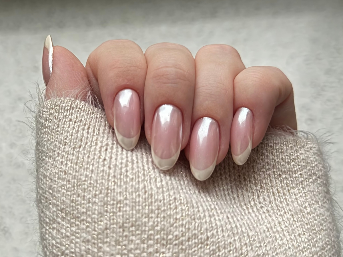 French Tips με Twists: 5 Νέες Εκδοχές του Διαχρονικού Στυλ