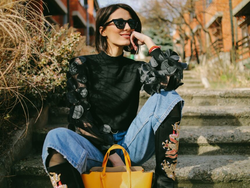 Street Style: Από τα 90s έως Σήμερα – Πώς Κυριαρχεί στη Μόδα