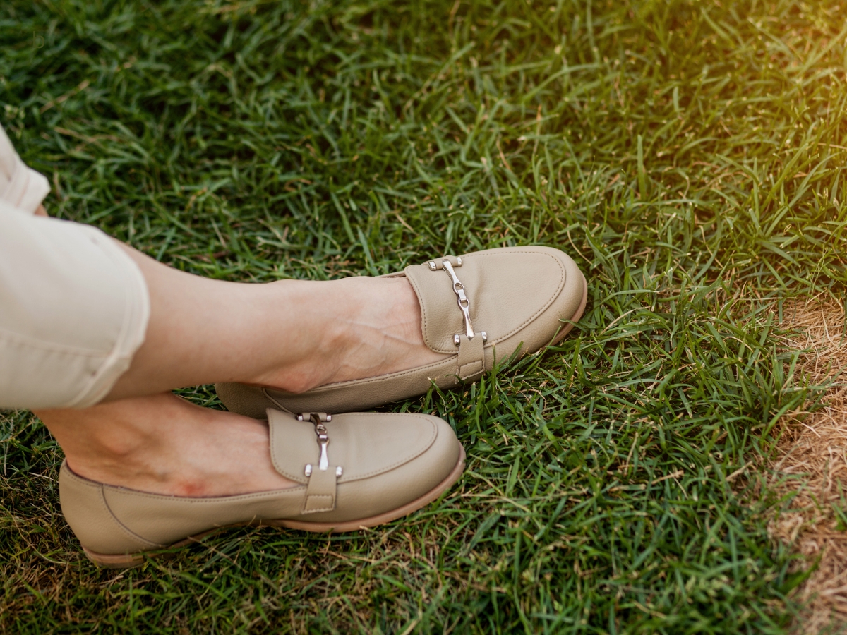 Η επιστροφή των loafers: Πώς να φορέσετε το κλασικό παπούτσι με μοντέρνο τρόπο