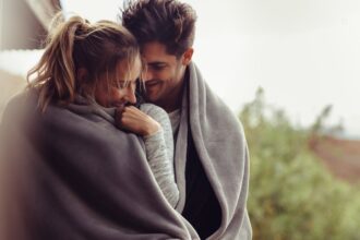 Όταν εκείνος απομακρύνεται, πώς να αντιδράσεις