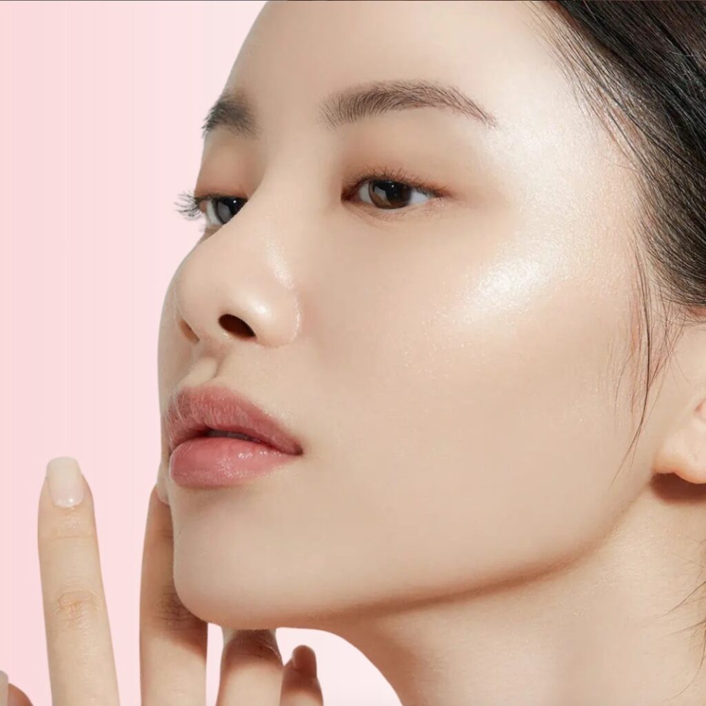 Φωτεινή επιδερμίδα τον χειμώνα - Πώς να την κρατήσεις υγιή μέσα στο κρύο