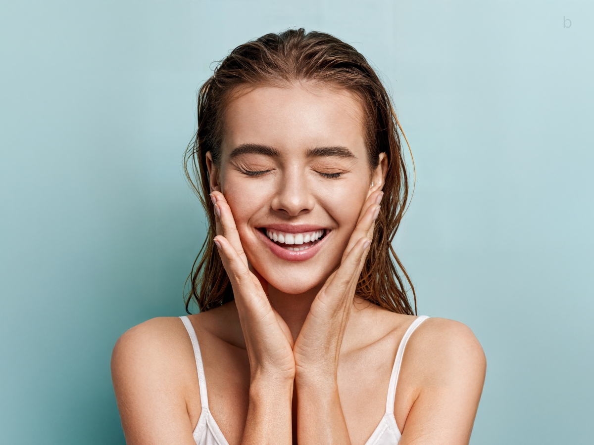 Πώς να κάνεις το δέρμα να φαίνεται πιο φρέσκο το πρωί