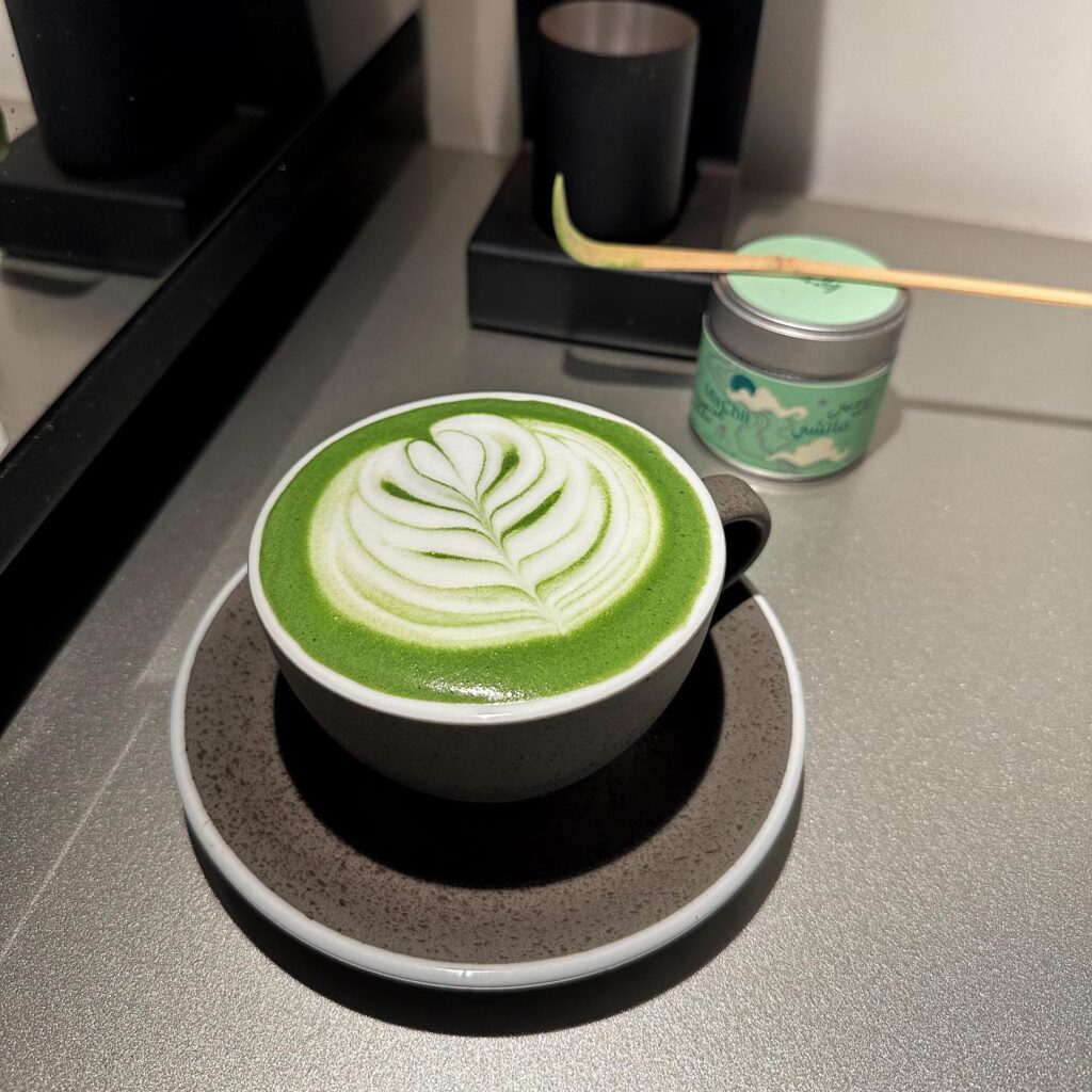 Το matcha latte aesthetic που κατακτά τα reels