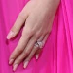 Το nude μανικιούρ που δείχνει πάντα πολυτελές