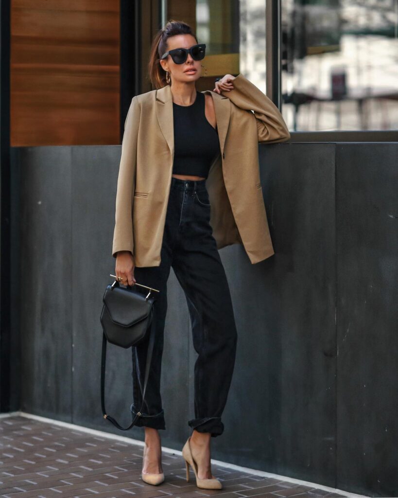 Πώς να φορέσεις ένα oversized σακάκι με θηλυκό τρόπο