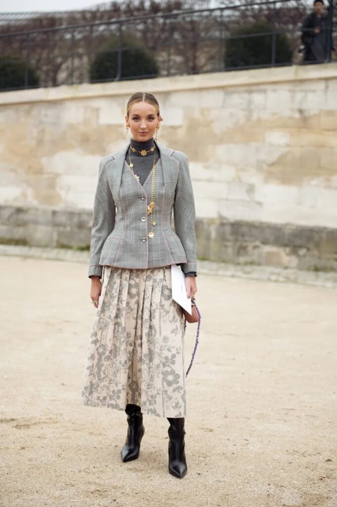 Πώς να φορέσεις ζιβάγκο με μοντέρνο τρόπο