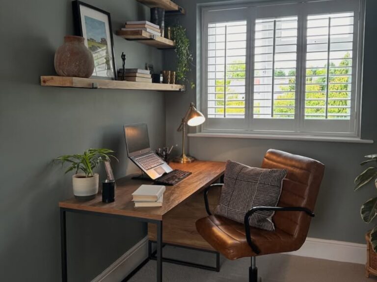 Μικρές ιδέες διακόσμησης γραφείου που ανεβάζουν τη διάθεση στην καθημερινότητα