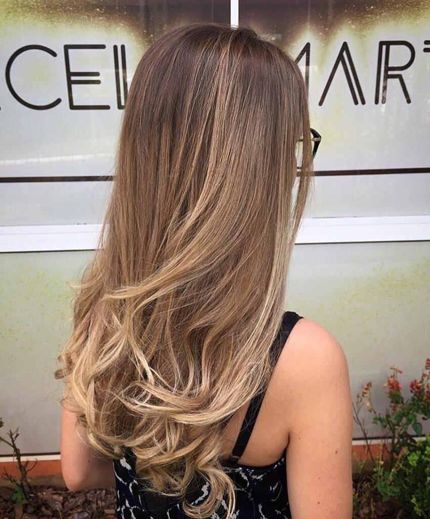 Ελαφριά και ανάλαφρα μαλλιά κάθε μέρα - Πρακτικά tips για να μη βαραίνει η τρίχα