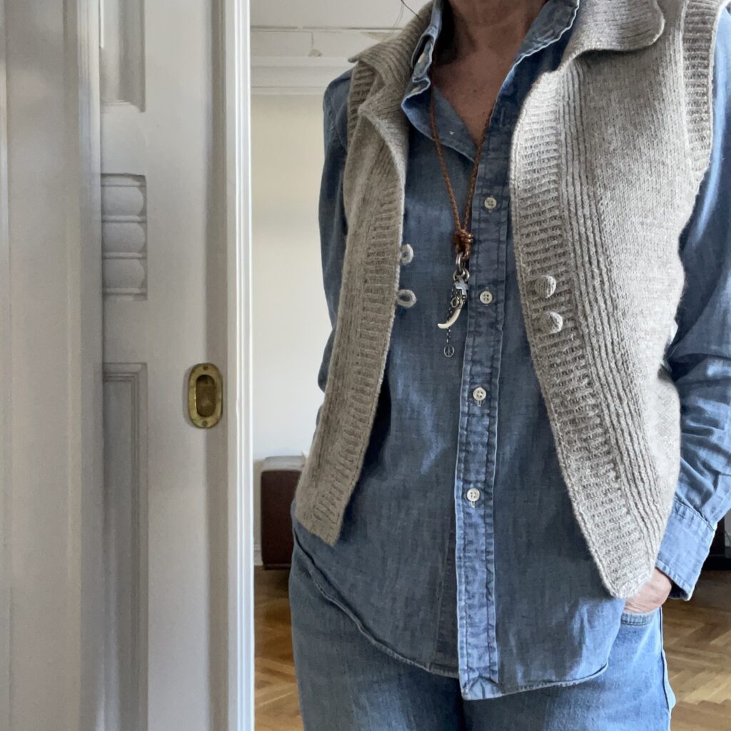 Απαλά casual looks με πλεκτά, ιδανικά για μια ήρεμη Κυριακή