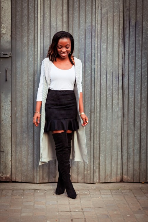 Statement boots και φούστες με βολάν - Ο πιο κομψός τρόπος να ξεχωρίσετε φέτος