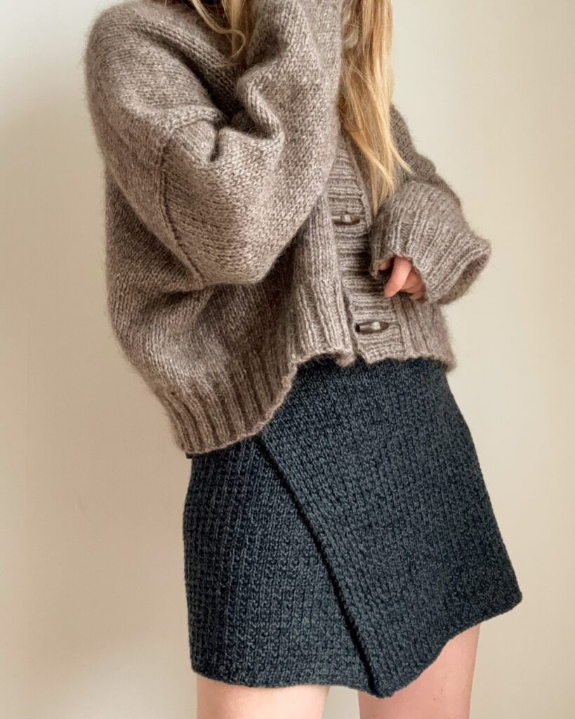 Πλεκτές φούστες: Οι πιο ζεστές και κομψές επιλογές για τον χειμώνα και πώς να τις φορέσεις με στιλ