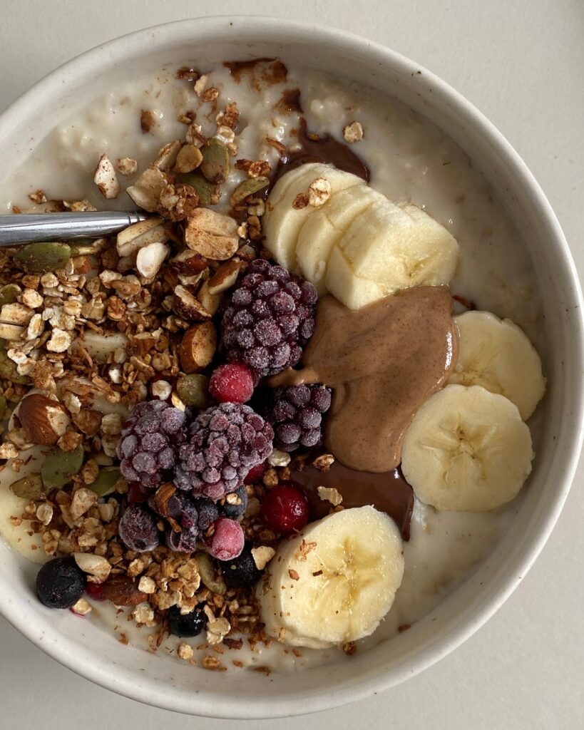 Πρωινά με φυτικές ίνες για ανάλαφρη πέψη και ενέργεια όλη μέρα