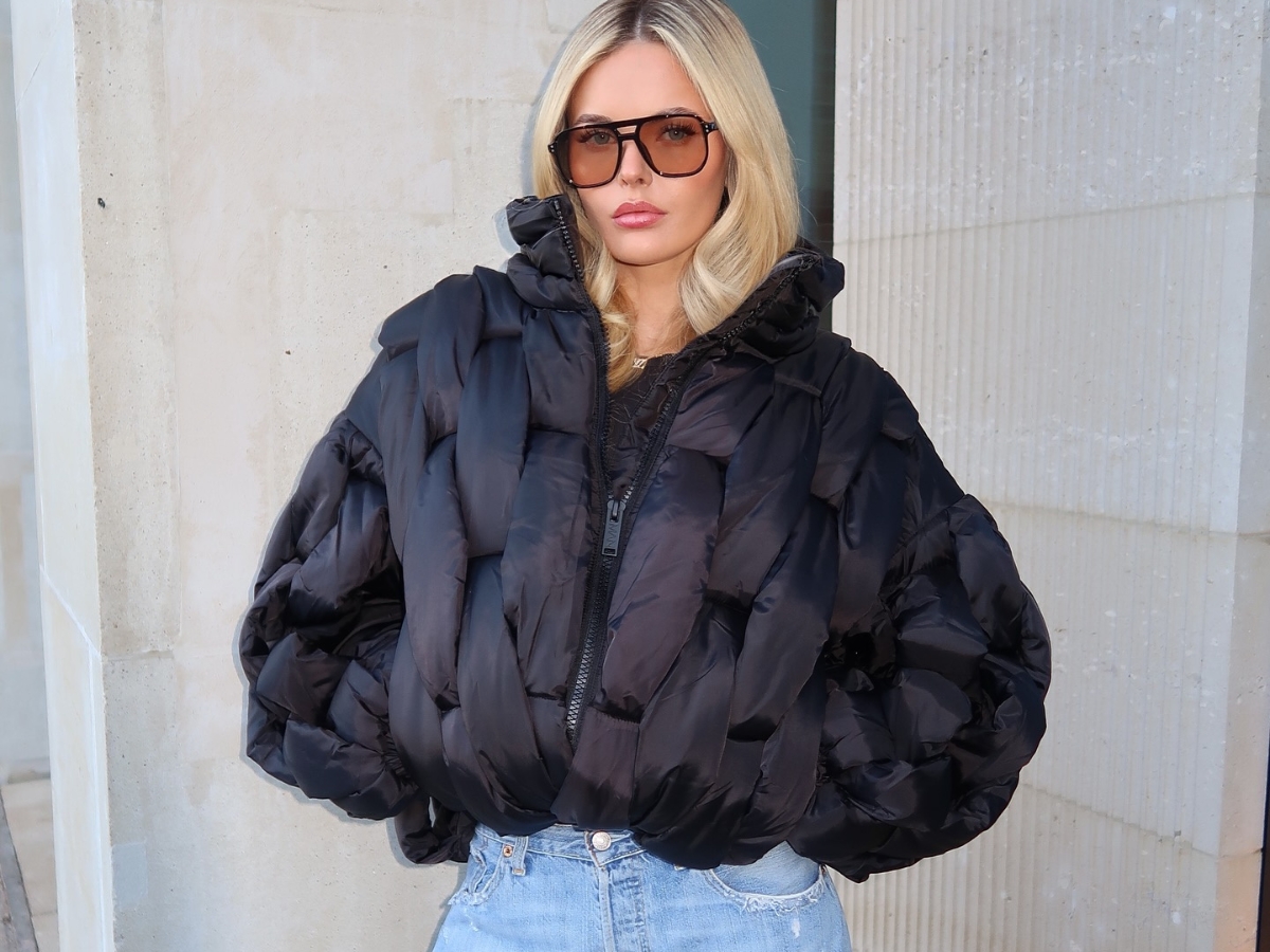 Πώς να φορέσεις κομψά το puffer jacket, τρεις σύγχρονοι τρόποι για στιλ και άνεση