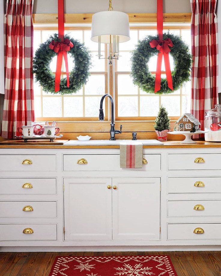 Μικρές χριστουγεννιάτικες πινελιές στην κουζίνα που αλλάζουν την ατμόσφαιρα χωρίς κόπο