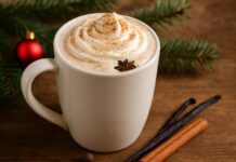 Χειμερινό ρόφημα με βανίλια και μπαχάρι για αρωματικές γιορτινές στιγμές