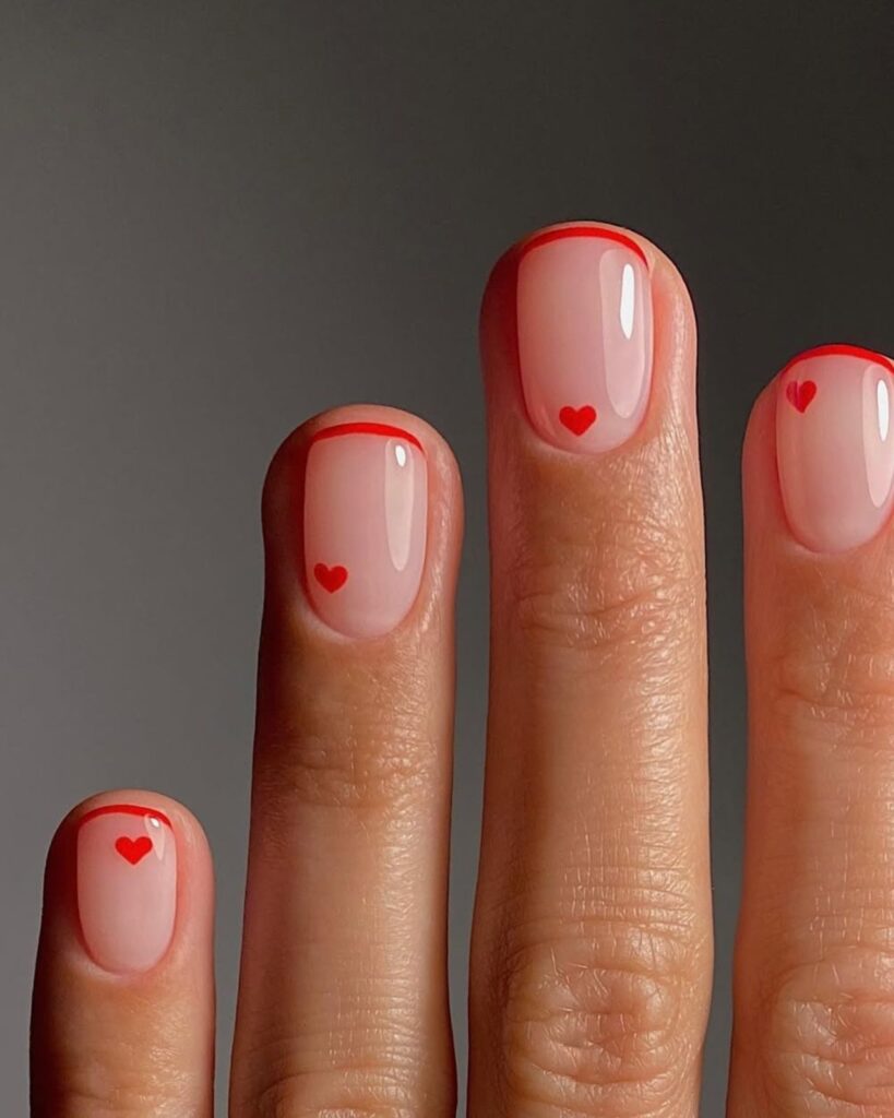 Micro σχέδια μόνο στον αντίχειρα: η νέα minimal λεπτομέρεια