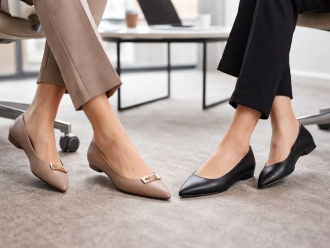 Μπαλαρίνες: το απόλυτο must για να φορέσετε στο γραφείο το 2026