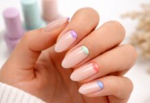 Reverse french manicure: minimal γραμμές και χρωματιστές άκρες για μοντέρνα μανικιούρ