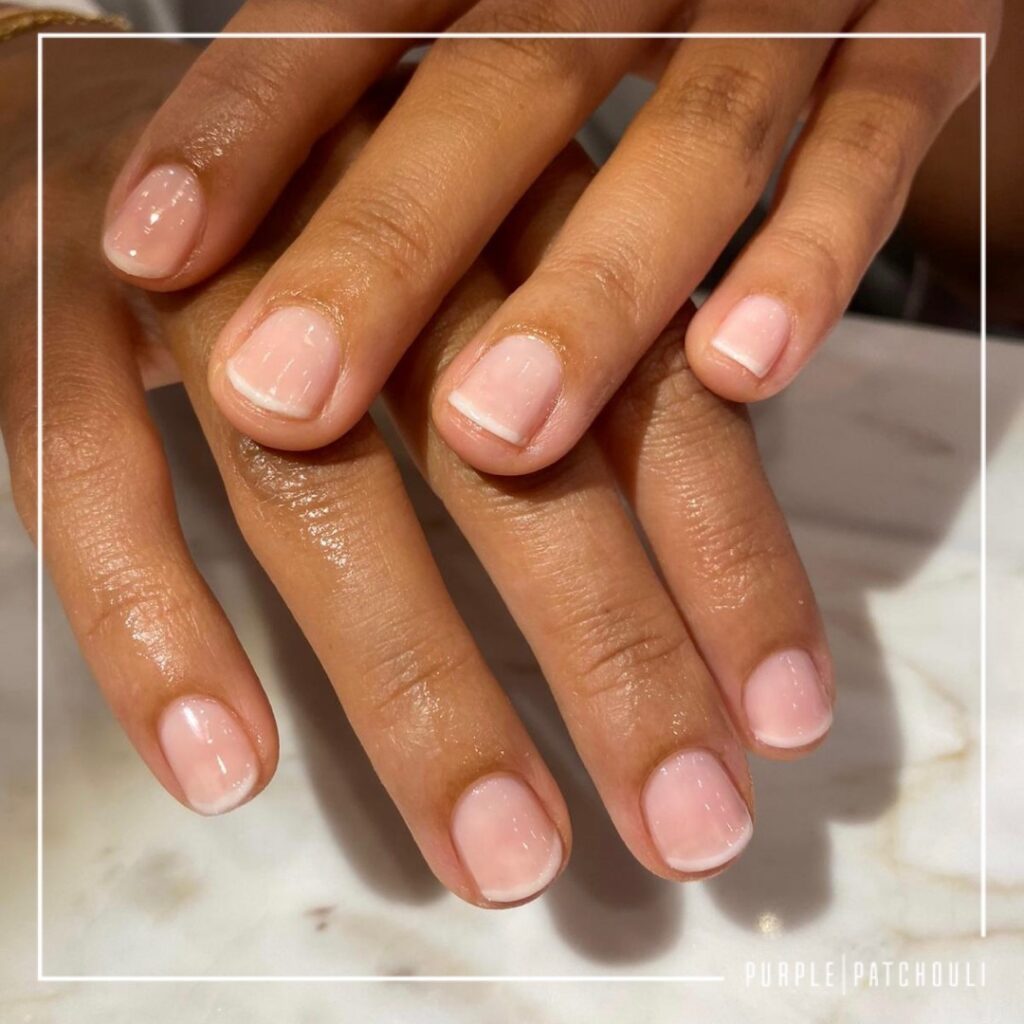 Πώς να αποκτήσετε πιο δυνατά νύχια χωρίς ακρυλικό ή τζελ