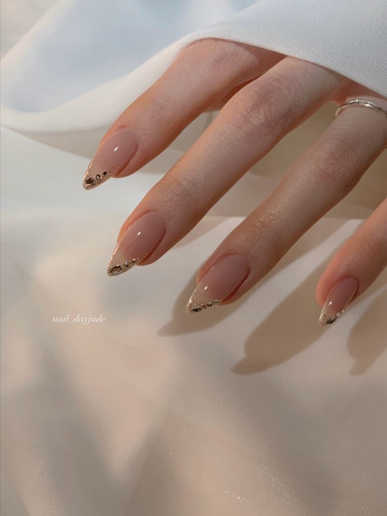 Γιατί τα τζελ νύχια ξεκολλάνε εύκολα - Tips για να διαρκέσουν περισσότερο