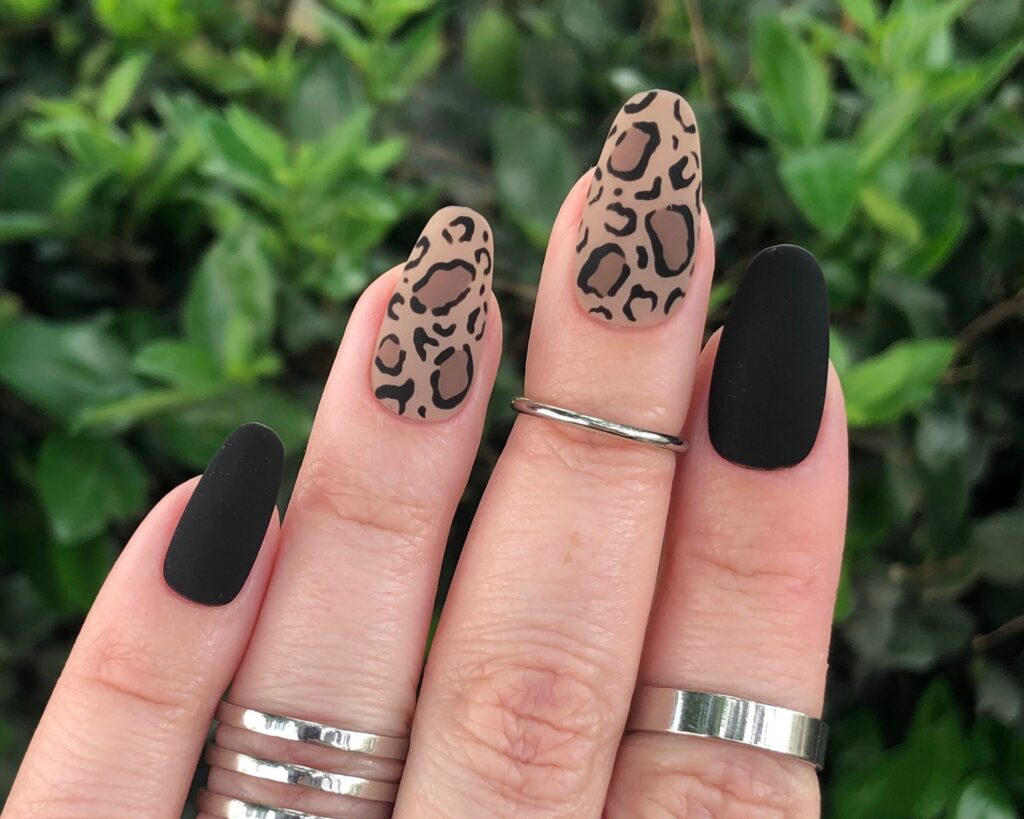 Animal Print Nails: 27 Τρόποι Να Τα Φορέσεις Χωρίς Να Δείχνουν Κιτς