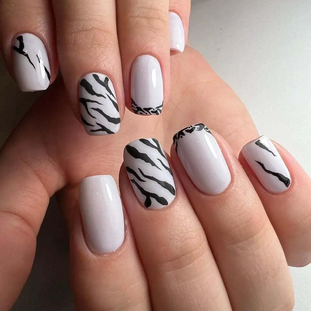 Animal Print Nails: 27 Τρόποι Να Τα Φορέσεις Χωρίς Να Δείχνουν Κιτς
