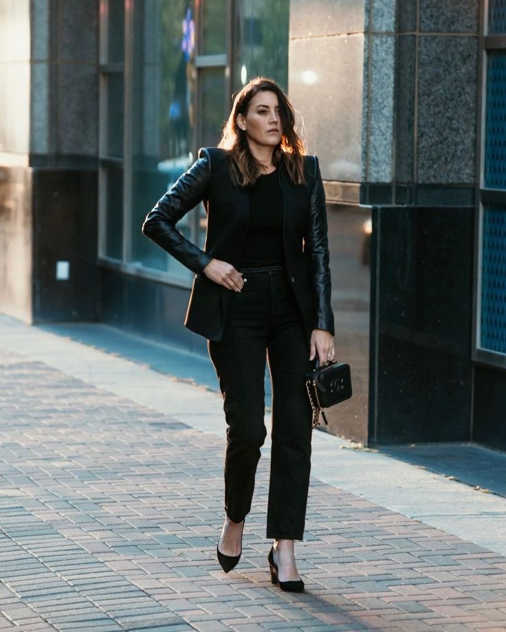 30 Ανοιξιάτικα Outfit Που Κάνουν Κάθε Γυναίκα να Δείχνει πιο Ψηλή και Κομψή