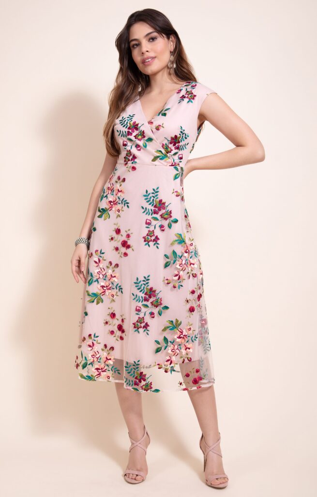 39 ανοιξιάτικα outfit που κάνουν κάθε γυναίκα να δείχνει πιο κομψή χωρίς προσπάθεια