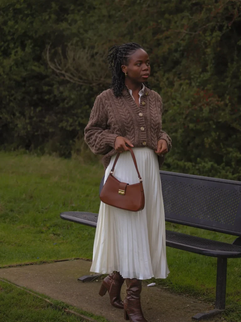 Φούστες Άνοιξη 2026: Οι Τάσεις που Ξεχωρίζουν Σύμφωνα με τους Στυλίστες