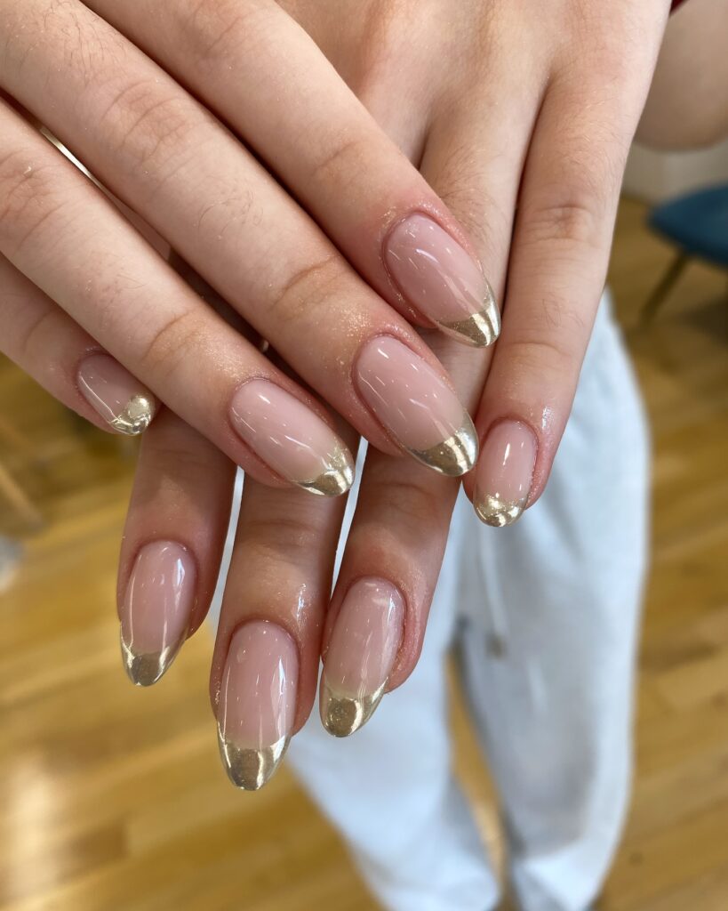 French Manicure 2026: 17 Μοντέρνες Παραλλαγές Που Θα Βλέπεις Παντού