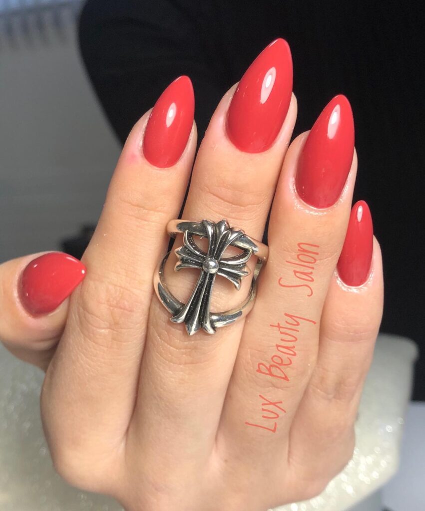 Τα πιο δημοφιλή χρώματα μανικιούρ για το 2026: Οι τάσεις που θα βλέπεις παντού στα νύχια