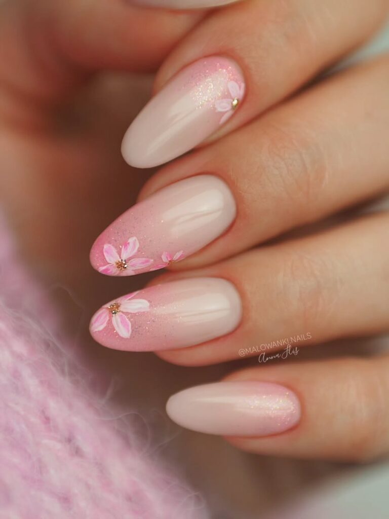 27 ιδέες μανικιούρ που θα κυριαρχήσουν την άνοιξη 2026 (και ταιριάζουν σε όλα)