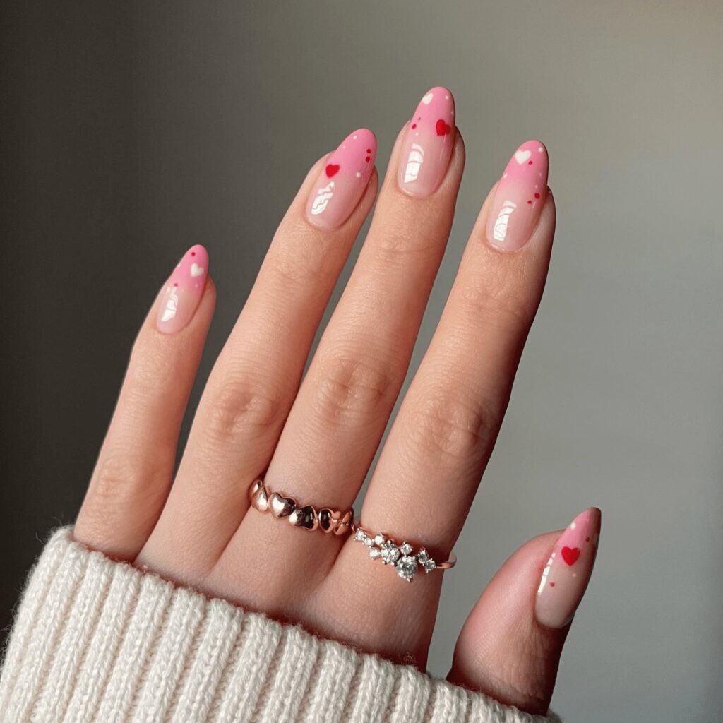 Μίνιμαλ μανικιούρ για τον Άγιο Βαλεντίνο: Η πιο κομψή επιλογή για ρομαντικά νύχια