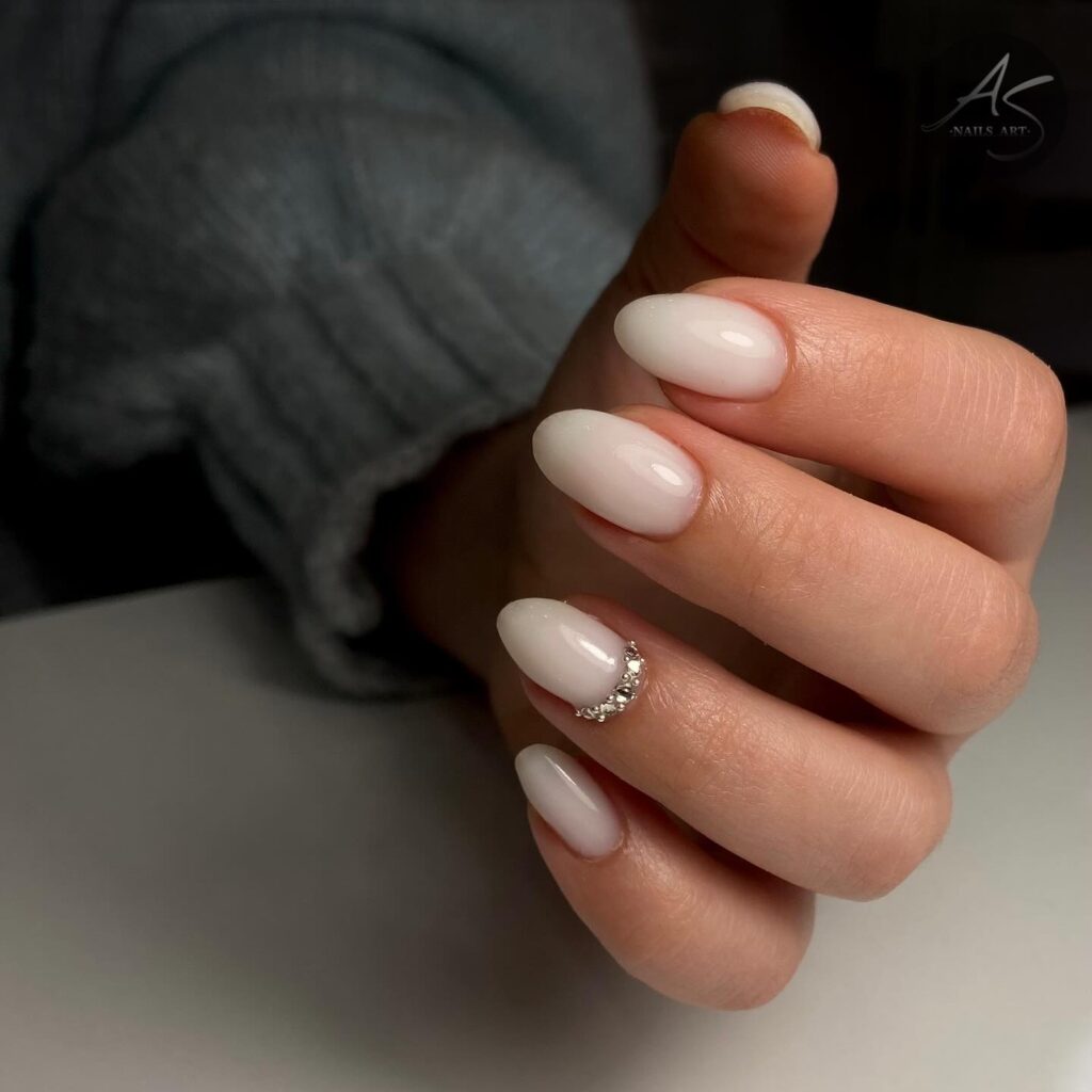 Nail Trends 2026: 33 Ιδέες Που Θα Κυριαρχήσουν (από "καθαρά" έως bold)