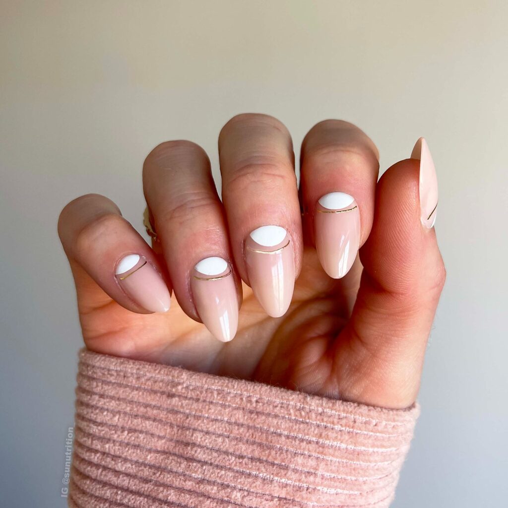 Neutral Nails: 31 μινιμαλιστικές ιδέες που ταιριάζουν με όλα