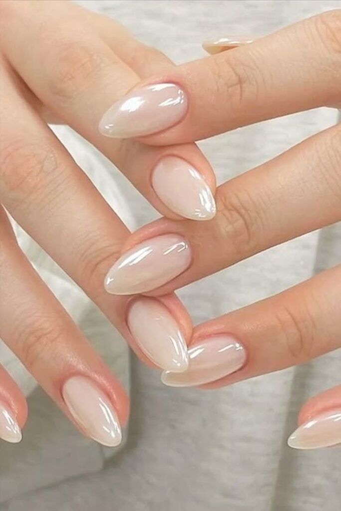 Neutral Nails: 31 μινιμαλιστικές ιδέες που ταιριάζουν με όλα
