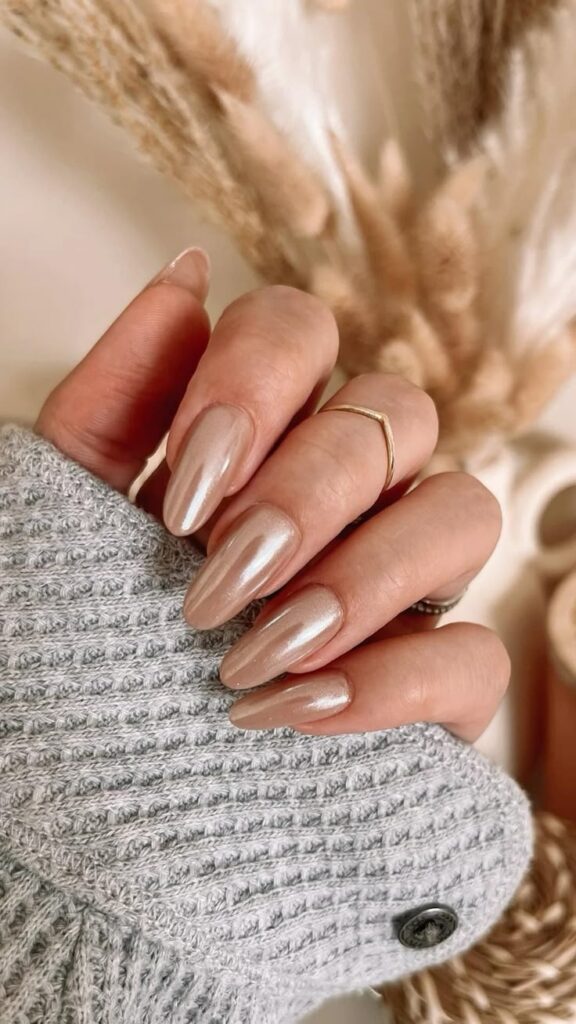Neutral Nails: 31 μινιμαλιστικές ιδέες που ταιριάζουν με όλα