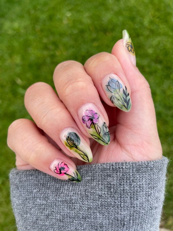 Λουλούδια στα νύχια: 22 ρομαντικά σχέδια για την άνοιξη