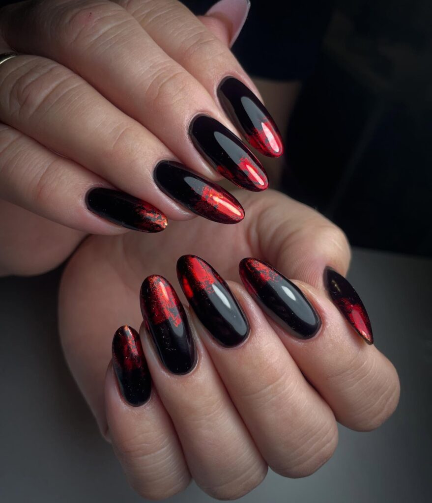 Red nails: 25 αποχρώσεις και σχέδια που ταιριάζουν σε όλες