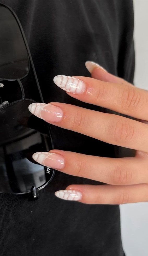 Snake Nails: 19 εντυπωσιακά σχέδια (χωρίς να φαίνονται υπερβολικά)