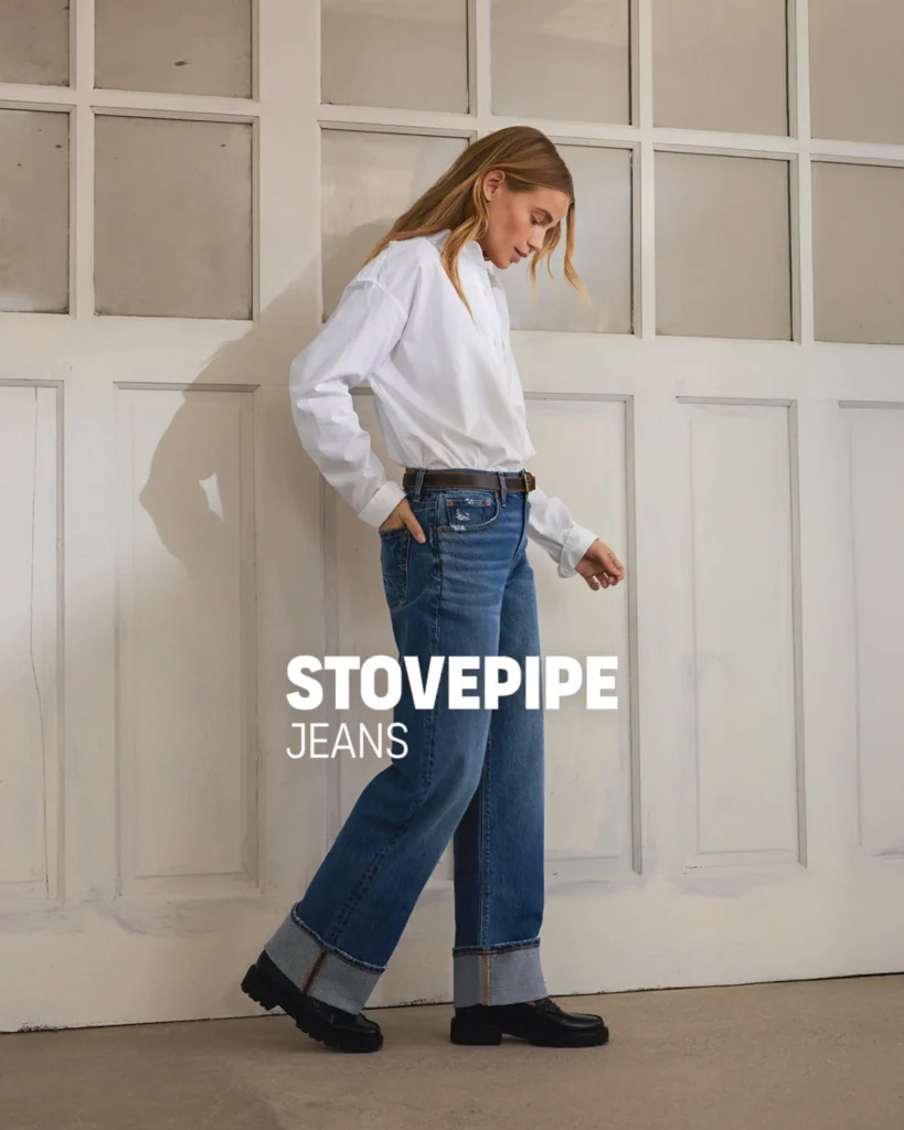 Stovepipe jeans 2026: Το jean που αντικαθιστά τα wide leg και γίνεται η απόλυτη τάση της χρονιάς