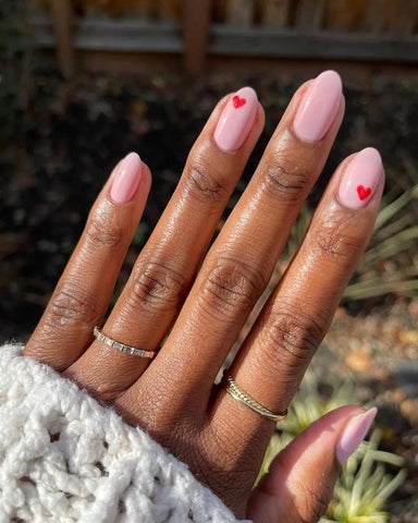 Strawberry milk nails: Το ροζ που δείχνει ακριβό - 25 ιδέες για κάθε μήκος