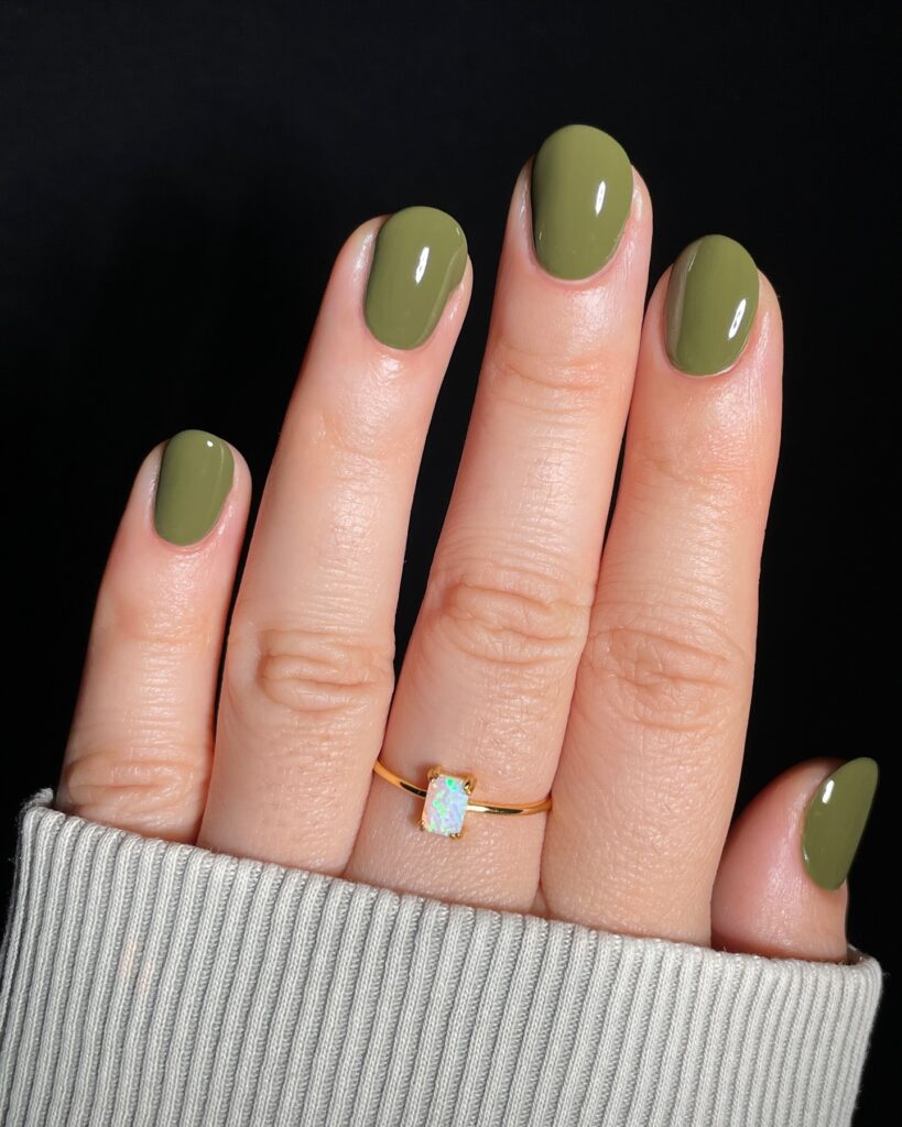 20 χρώματα νυχιών για την άνοιξη που κολακεύουν κάθε τόνο δέρματος