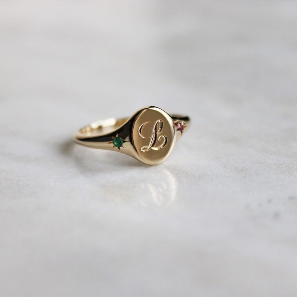 17 κοσμήματα που κάθε Ελληνίδα πρέπει να έχει στην μπιζουτιέρα της