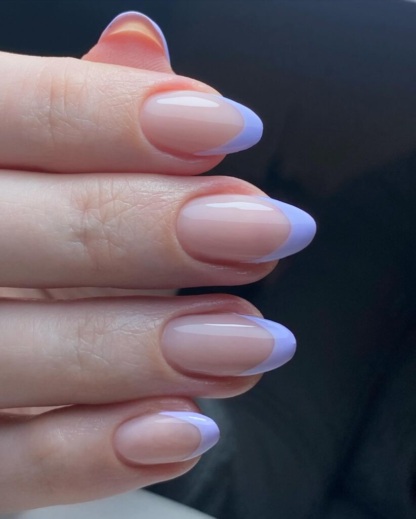 French μανικιούρ 2026: 15 ανοιξιάτικες ιδέες που θα λατρέψεις