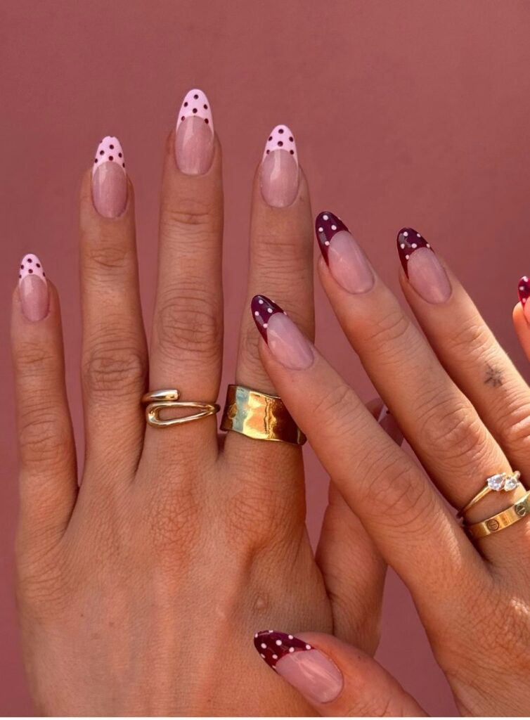 Polka Dot French Tips: 20 μανικιούρ με πουά που κλέβουν τις εντυπώσεις