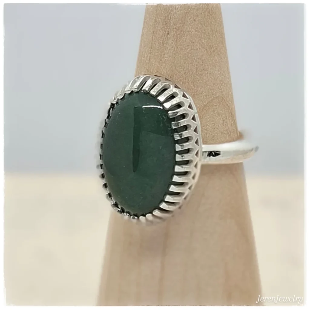 17 κοσμήματα που κάθε Ελληνίδα πρέπει να έχει στην μπιζουτιέρα της