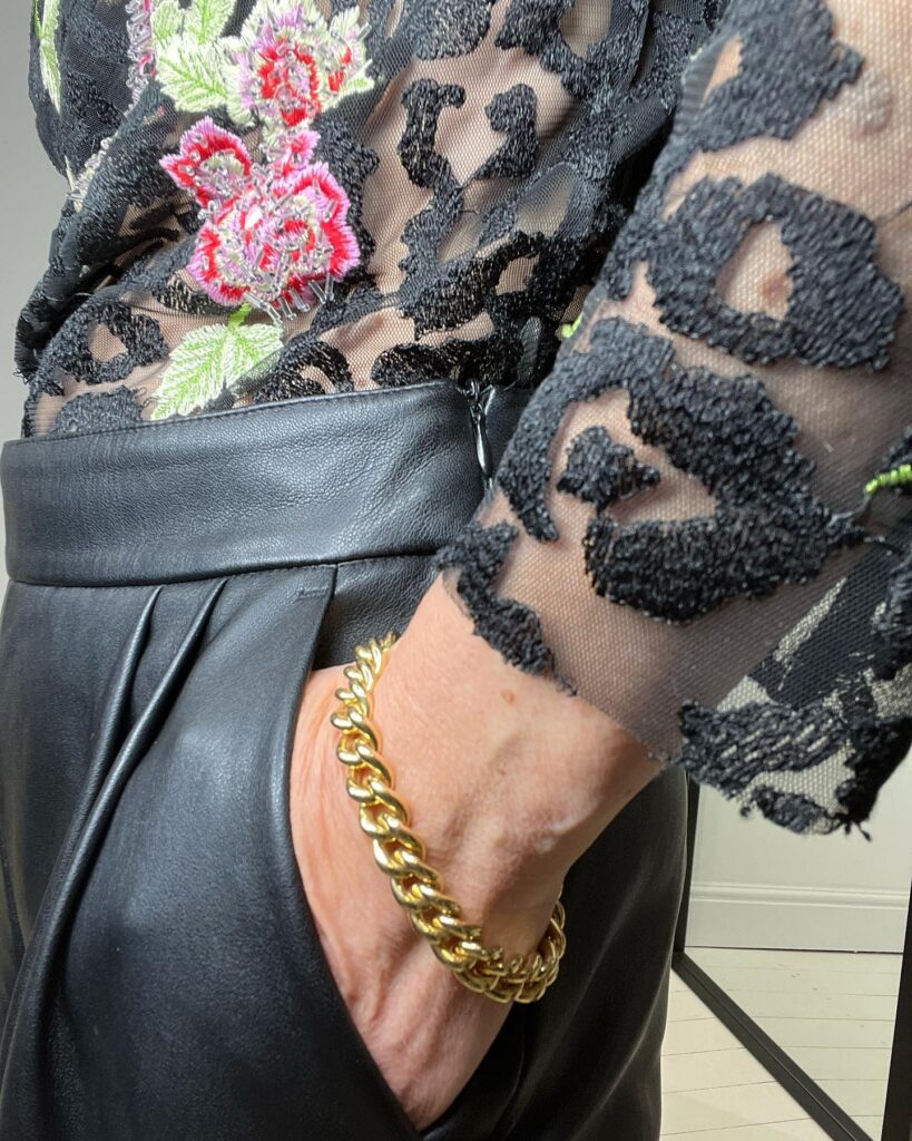 17 κοσμήματα που κάθε Ελληνίδα πρέπει να έχει στην μπιζουτιέρα της