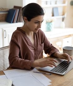 Πώς να φτιάξεις ένα CV που ξεχωρίζει στα 7 δευτερόλεπτα