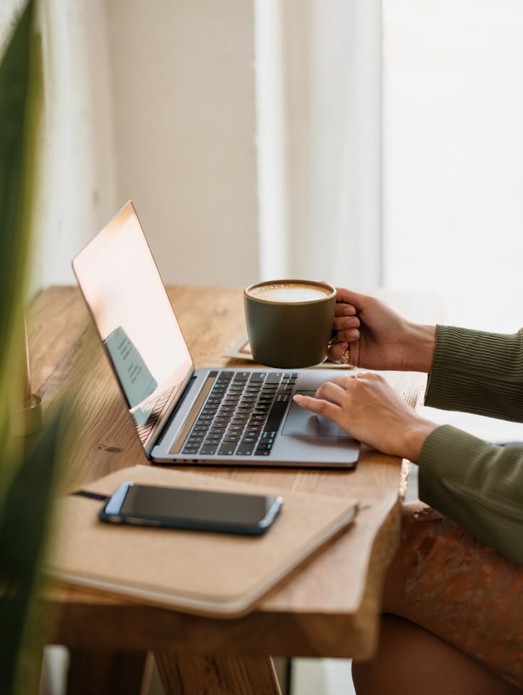 Side Hustle 2026: 10 Έξυπνοι Τρόποι να Αυξήσεις το Εισόδημά σου Χωρίς να Αφήσεις τη Δουλειά σου